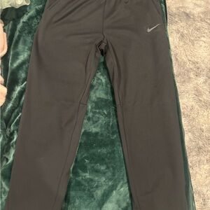 Nike men’s Black Standard Fit Sweat Pants 2XL / XXL